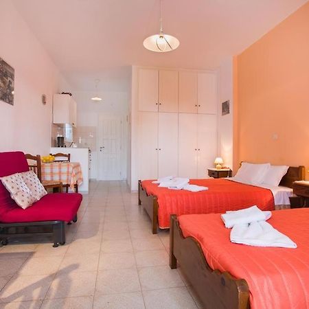 Betty Apartments Drios Exterior photo
